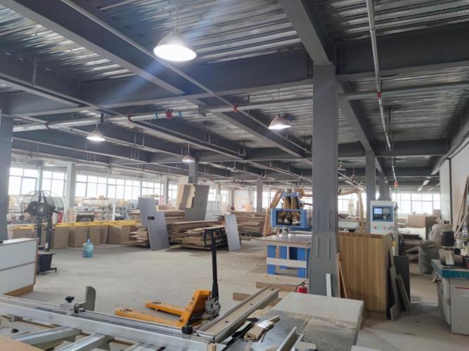 西安典致家具工厂监控系统安装中,感谢信任!